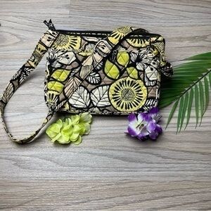 💋 VERA BRADLEY ON THE GO CROSSBODY BAG CITRON PATTERN